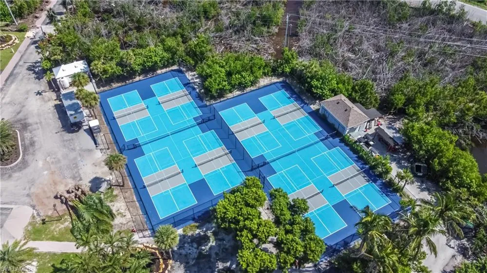 2122 Gulf Beach Villas Captiva, FL 33924