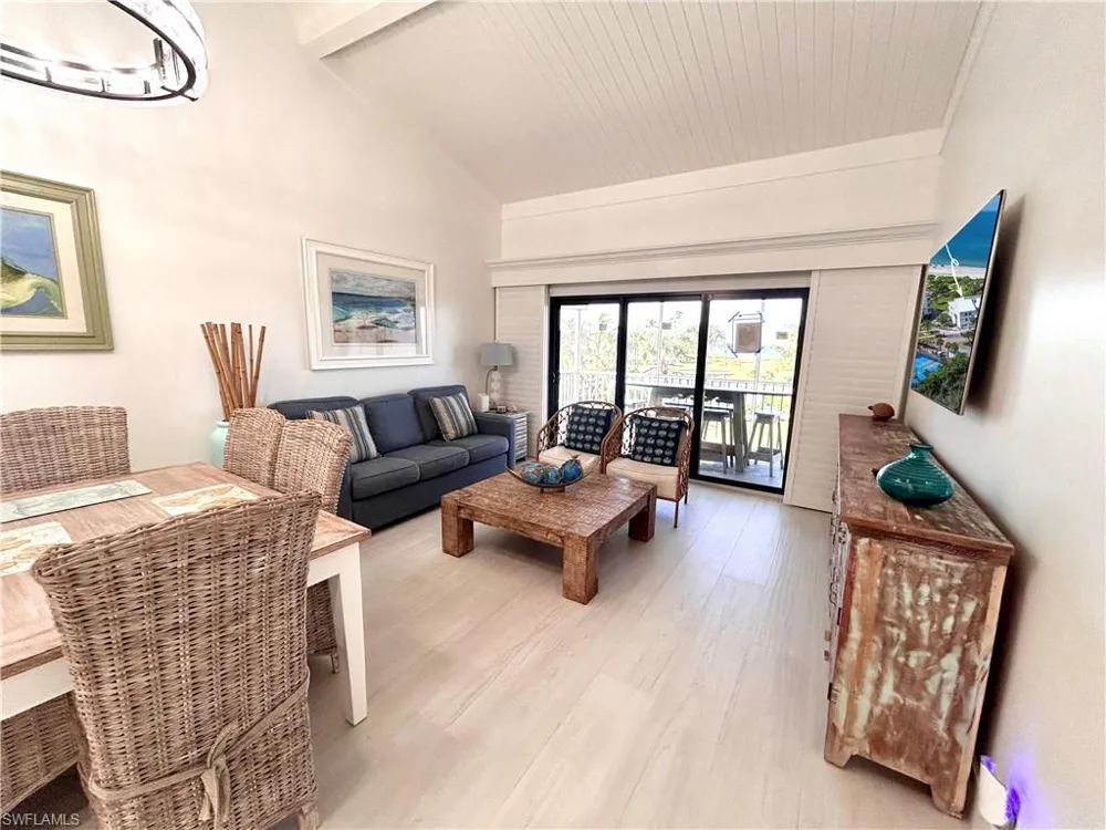 2122 Gulf Beach Villas Captiva, FL 33924