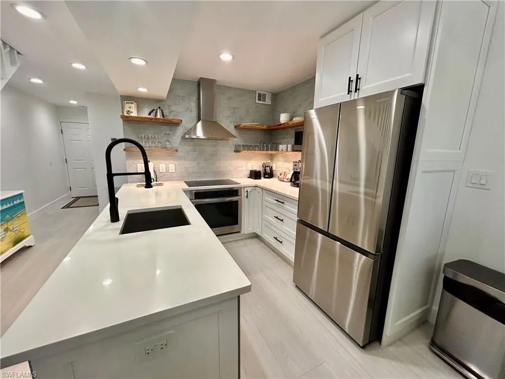 2122 Gulf Beach Villas Captiva, FL 33924
