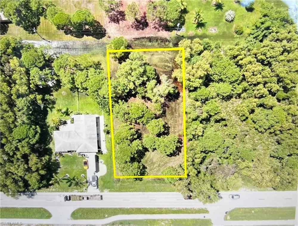 8761 Stringfellow Road St. James City, FL 33956