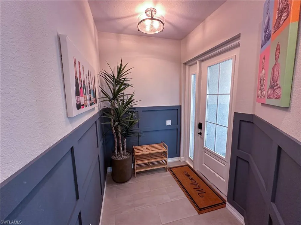 163 Indies Drive E #206 Naples, FL 34114
