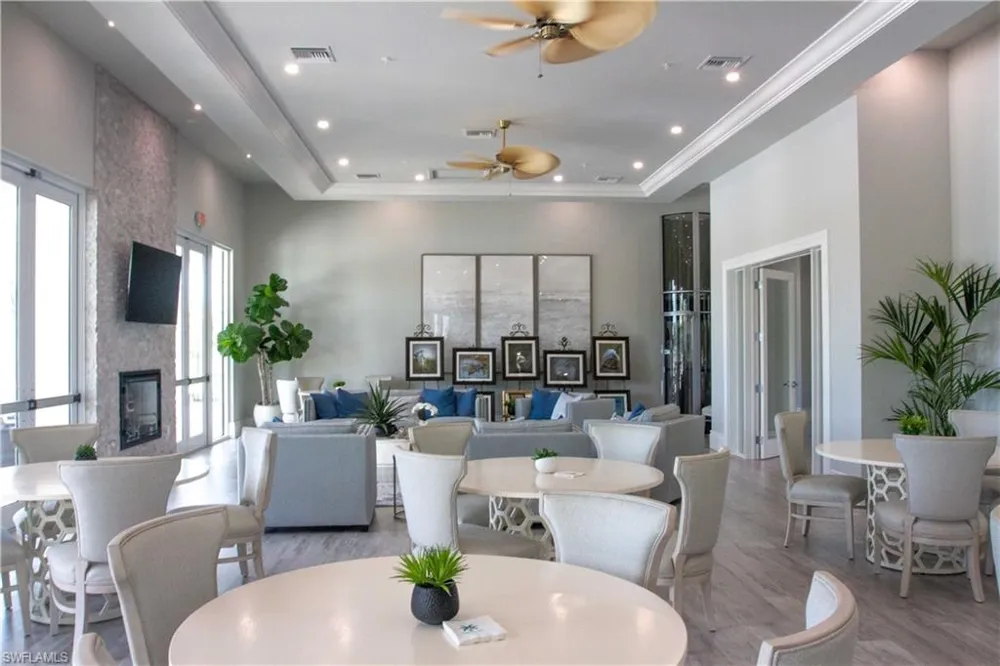 163 Indies Drive E #206 Naples, FL 34114