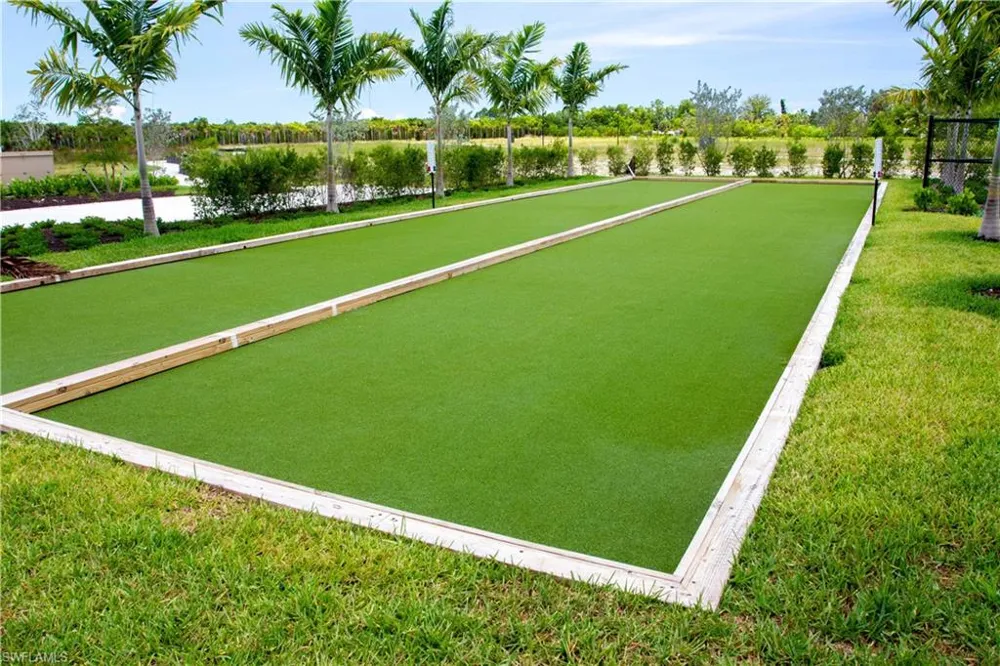 163 Indies Drive E #206 Naples, FL 34114