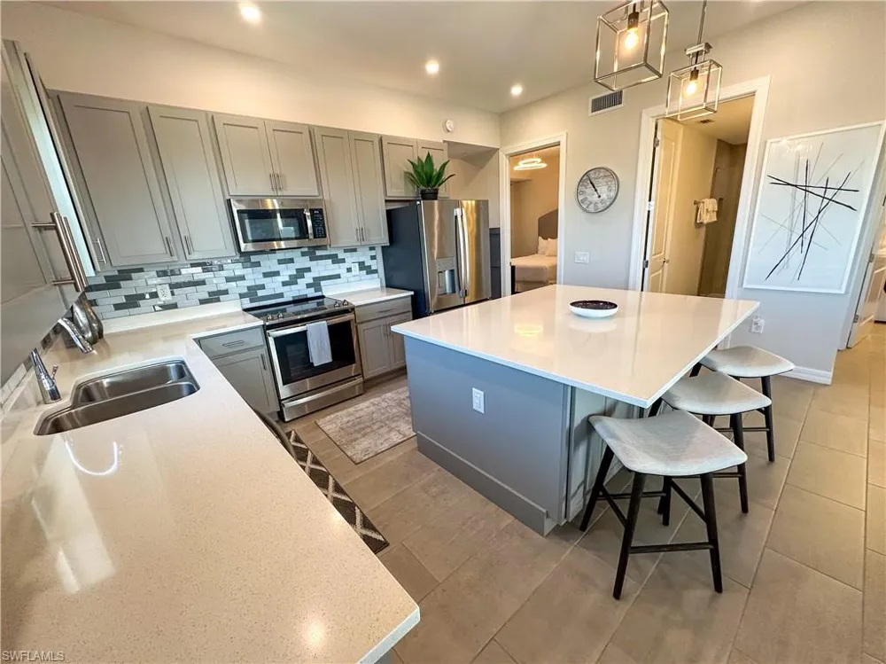163 Indies Drive E #206 Naples, FL 34114