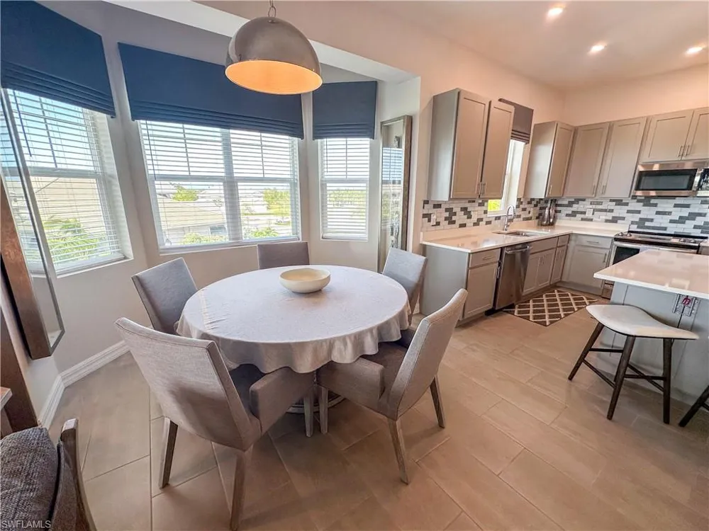 163 Indies Drive E #206 Naples, FL 34114
