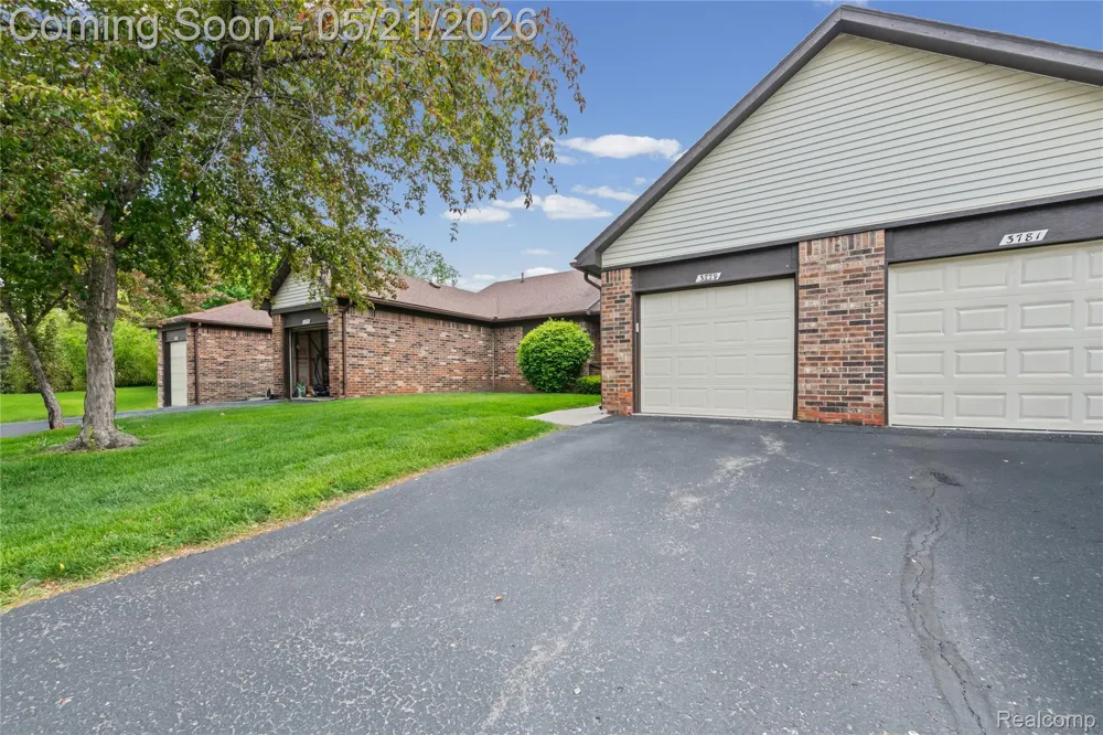 3779 Heritage Parkway #41 Dearborn City, MI 48124