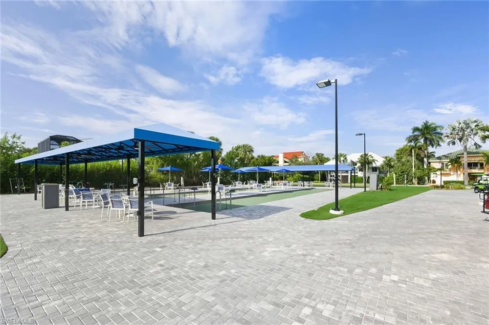 321 Hideaway Circle S Marco Island, FL 34145