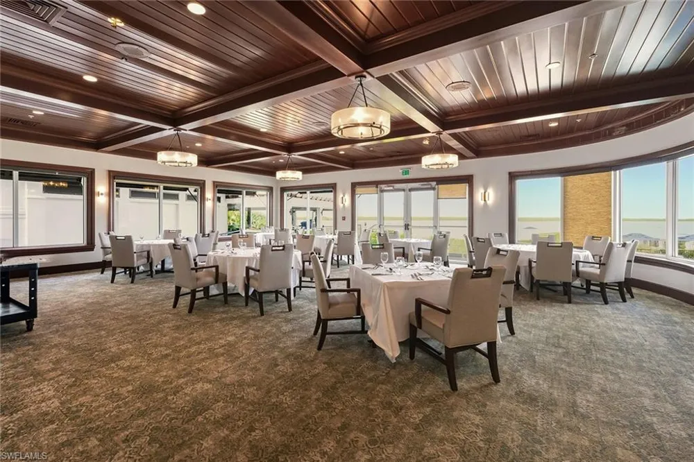 321 Hideaway Circle S Marco Island, FL 34145