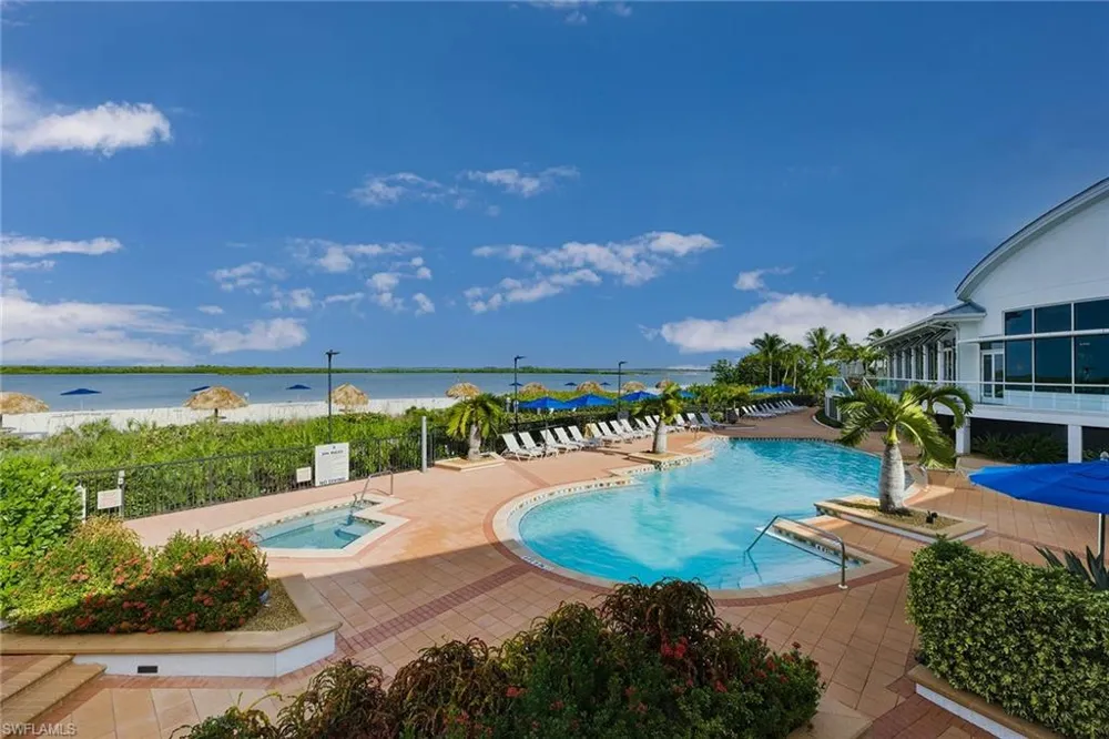 321 Hideaway Circle S Marco Island, FL 34145