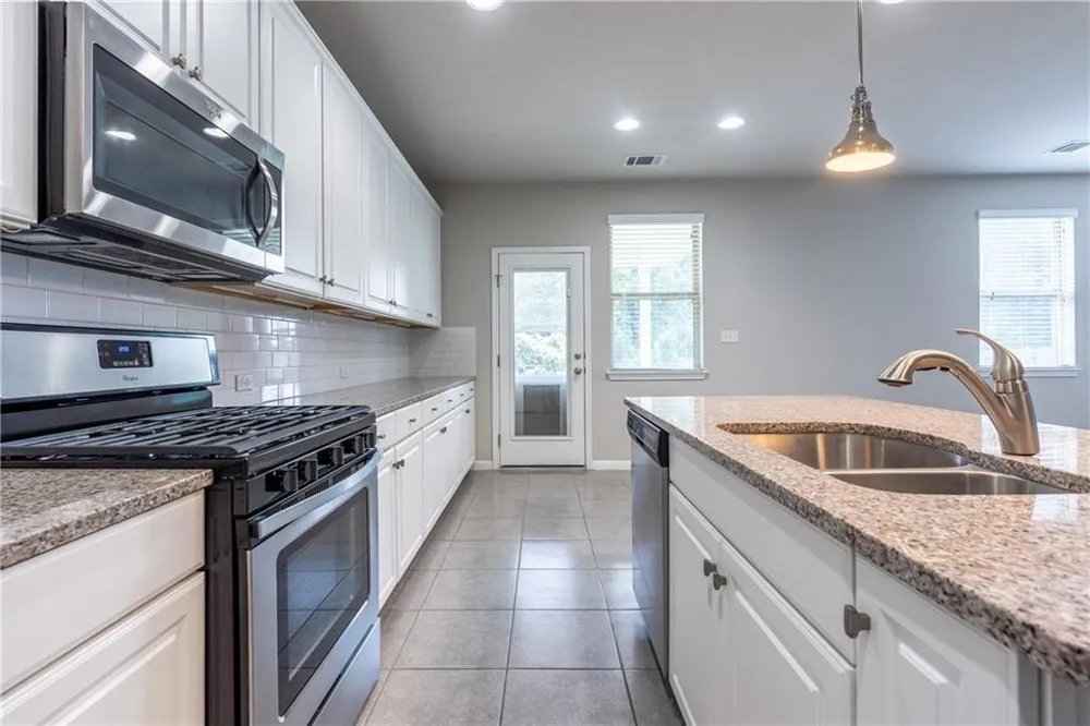 5649 Porano Circle Round Rock, TX 78665