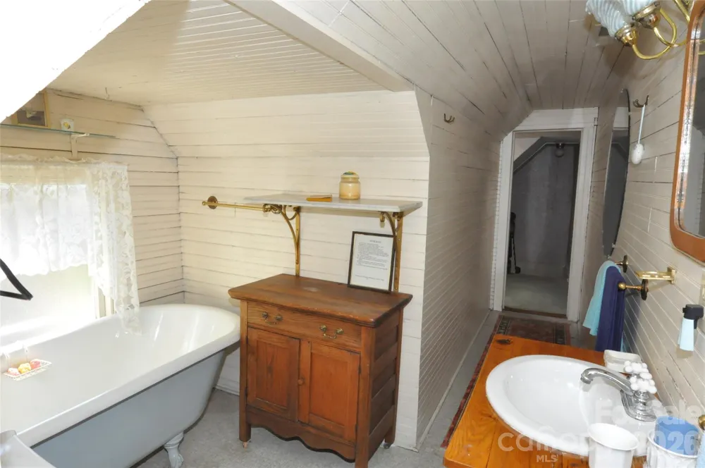 121 Hemphill Avenue Chester, SC 29706