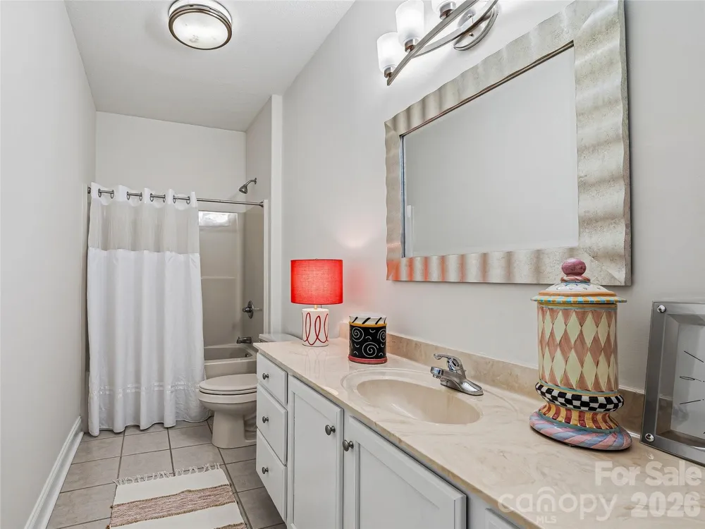 23 Holiday Drive Arden, NC 28704