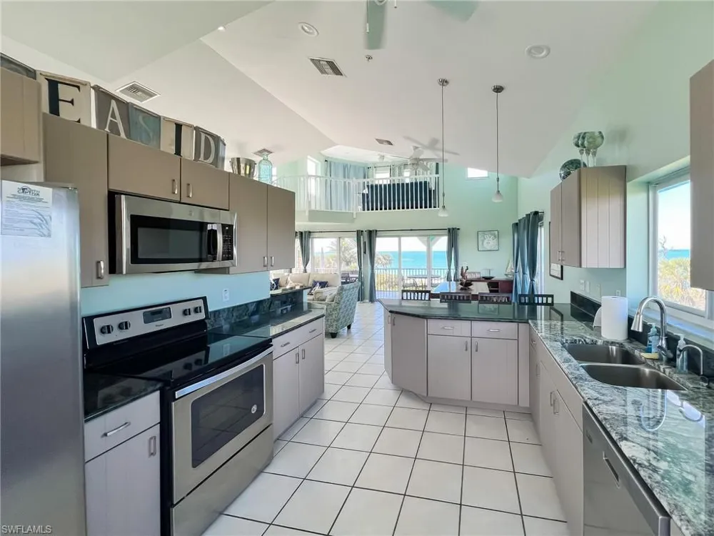 150 White Pelican Drive Upper Captiva, FL 33924