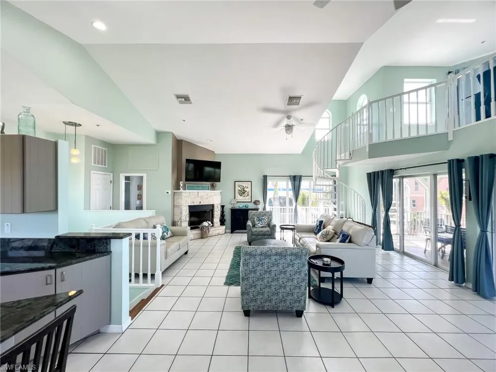 150 White Pelican Drive Upper Captiva, FL 33924