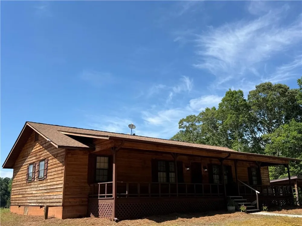 603 Wall Bridge Road Clarkesville, GA 30523