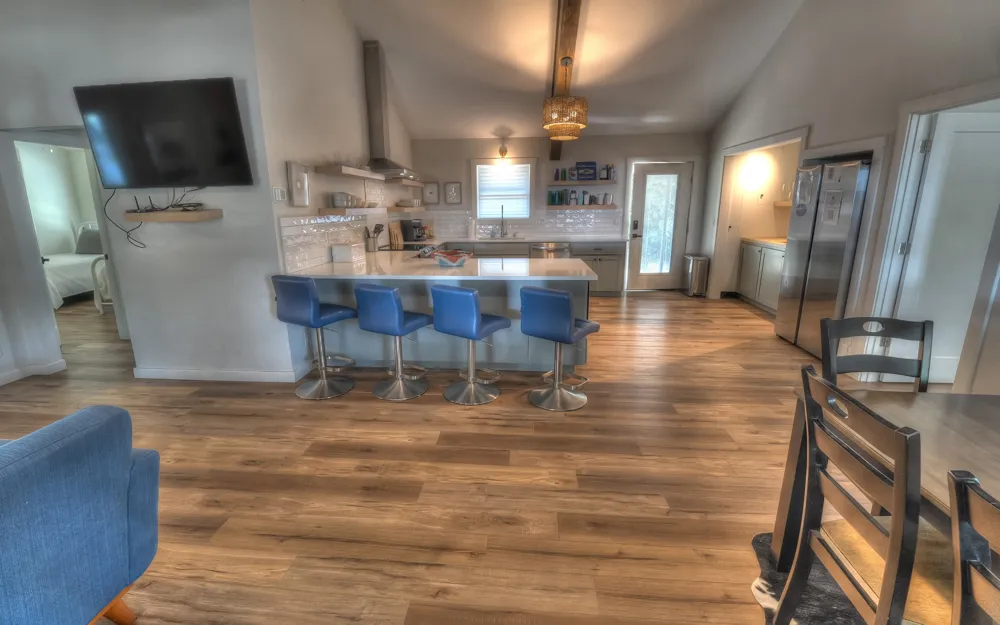 190 Oak Hill Drive Leakey, TX 78873