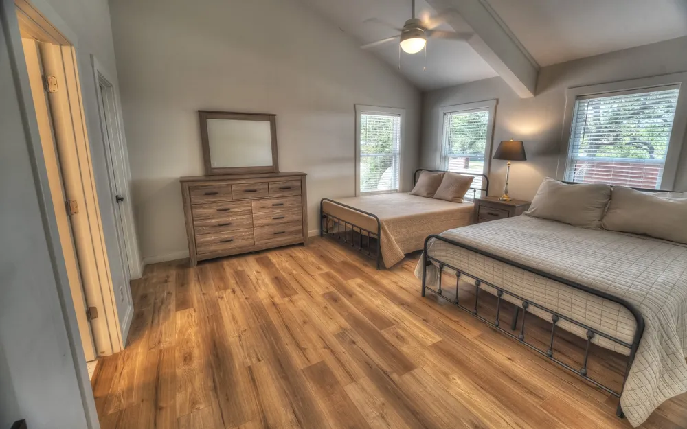 190 Oak Hill Drive Leakey, TX 78873