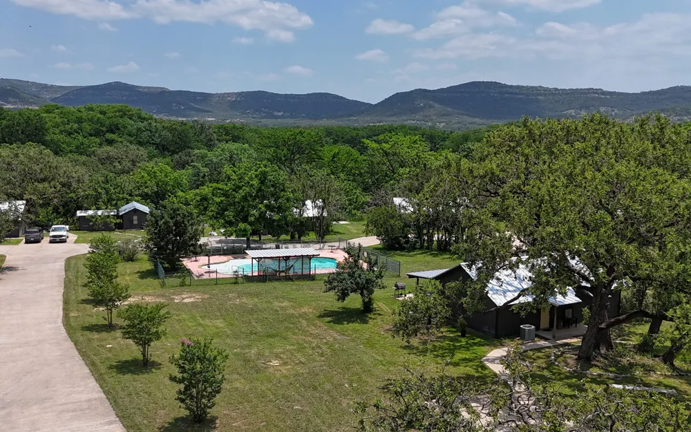 190 Oak Hill Drive Leakey, TX 78873