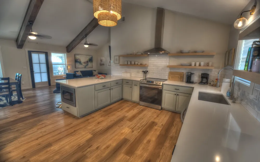 190 Oak Hill Drive Leakey, TX 78873