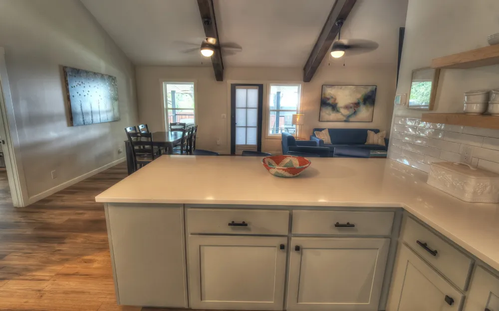 190 Oak Hill Drive Leakey, TX 78873