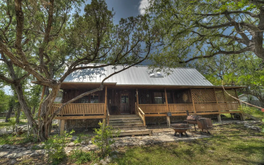 191 Oak Hill Drive Leakey, TX 78873