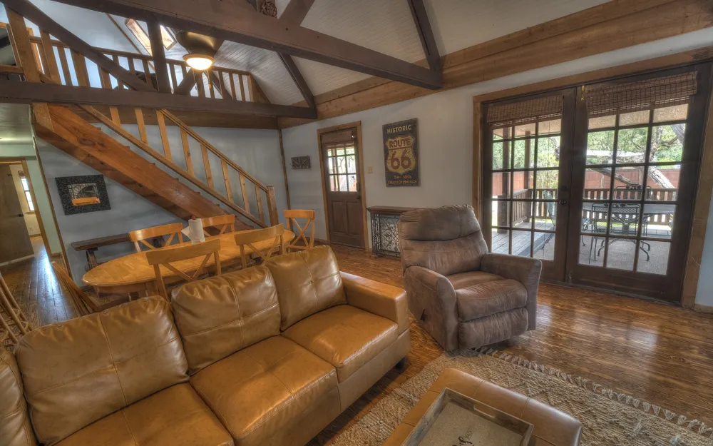 191 Oak Hill Drive Leakey, TX 78873