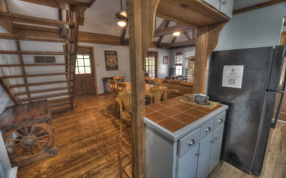 191 Oak Hill Drive Leakey, TX 78873