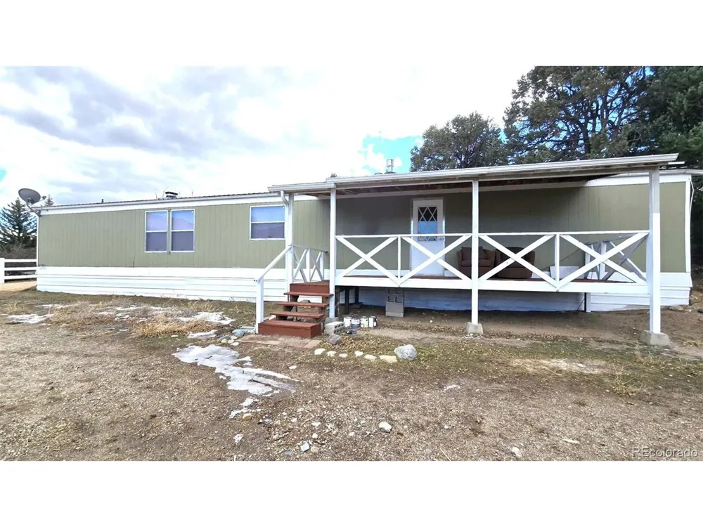 9815 US Highway 50 Howard, CO 81233