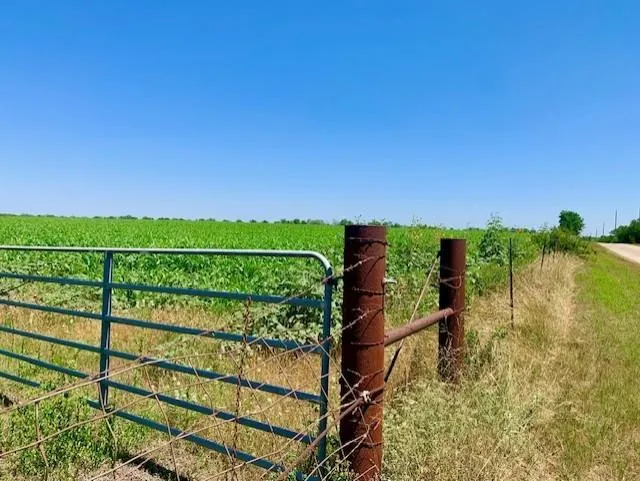 4703 Scenic Lake Drive Schertz, TX 78154