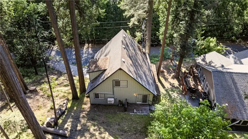 22437 Robin Hood Twain Harte, CA 95383