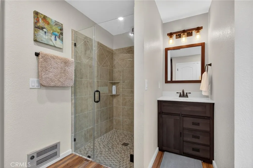 22437 Robin Hood Twain Harte, CA 95383
