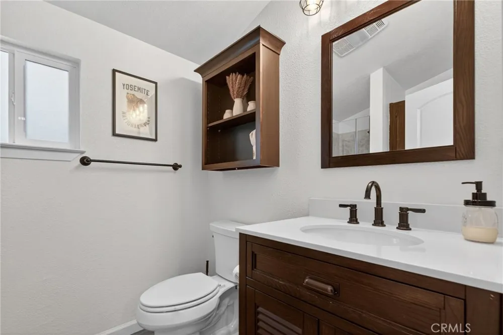 22437 Robin Hood Twain Harte, CA 95383
