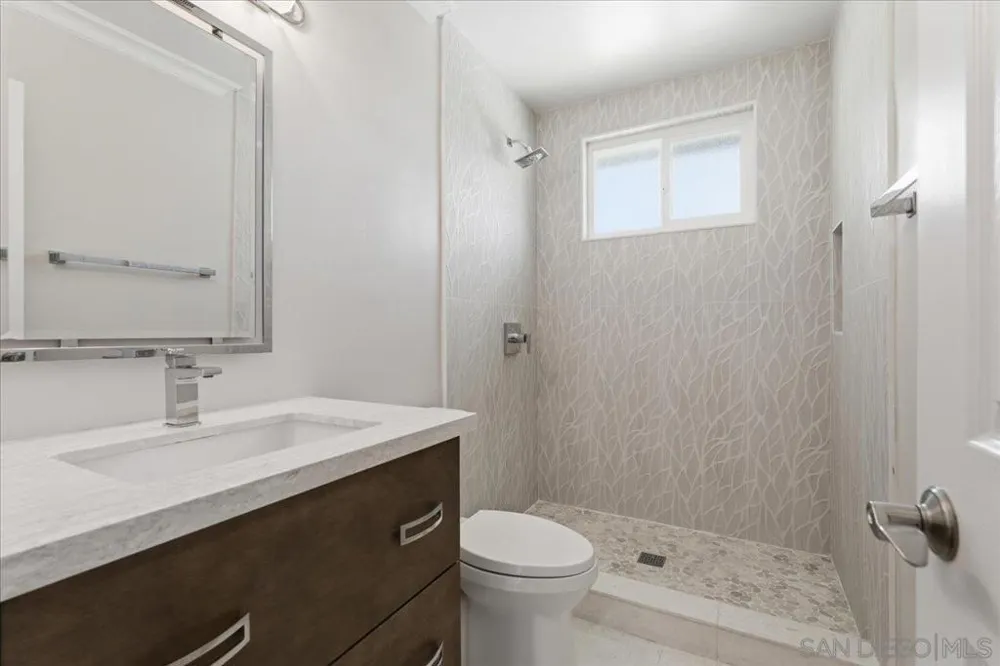 4322 Beverly Drive La Mesa, CA 91941