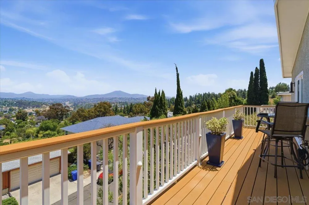 4322 Beverly Drive La Mesa, CA 91941