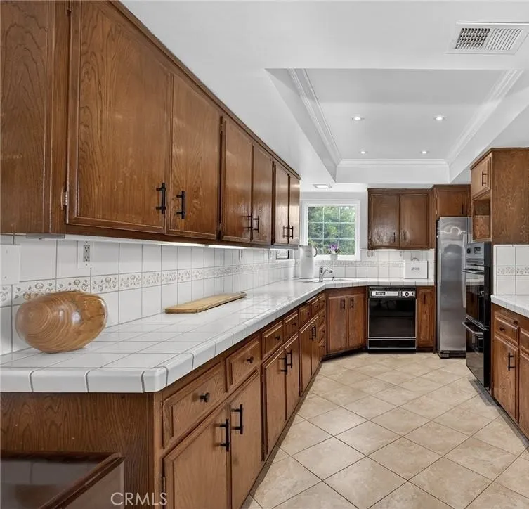 2388 Temescal Norco, CA 92860