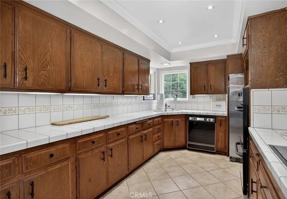 2388 Temescal Norco, CA 92860