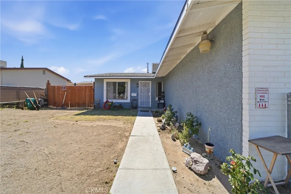 2004 Rushmore Barstow, CA 92311