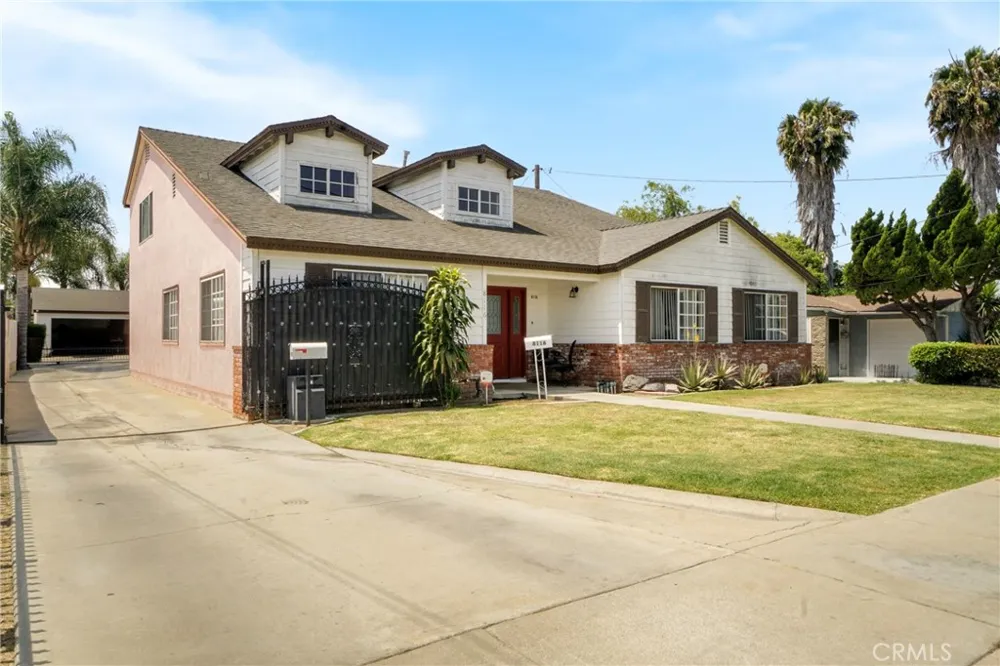 8118 Alameda Downey, CA 90242