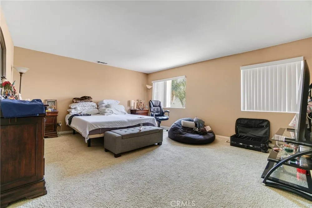8118 Alameda Downey, CA 90242