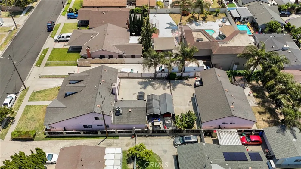 8118 Alameda Downey, CA 90242