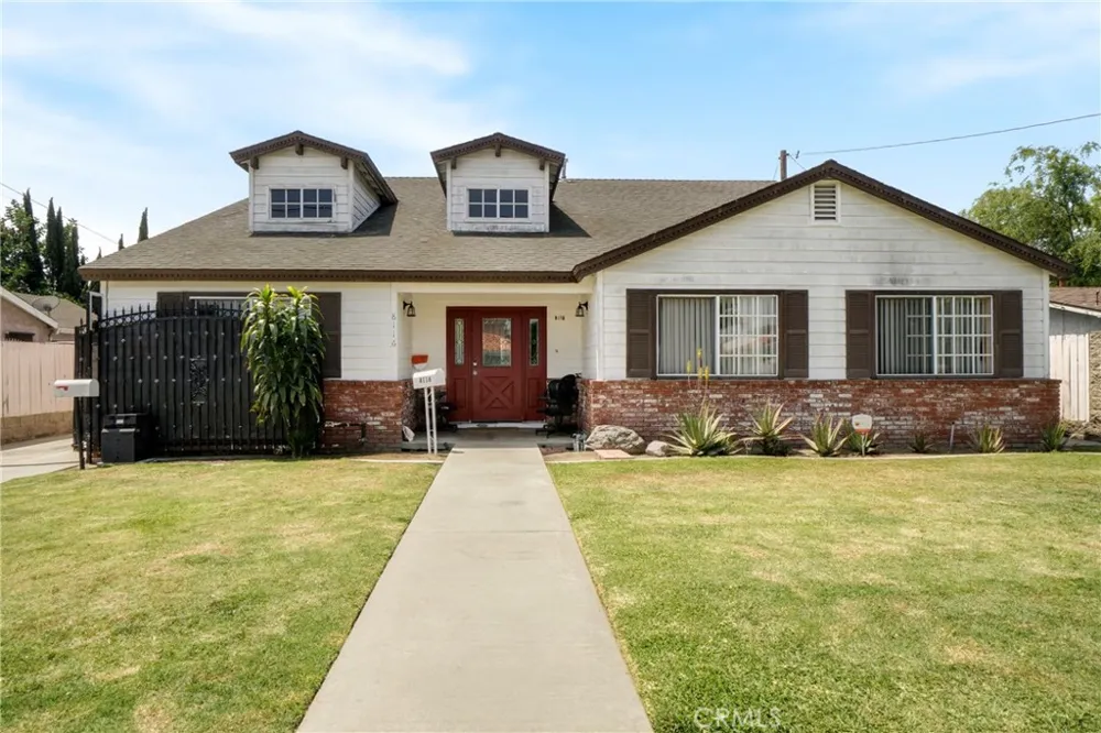 8118 Alameda Downey, CA 90242