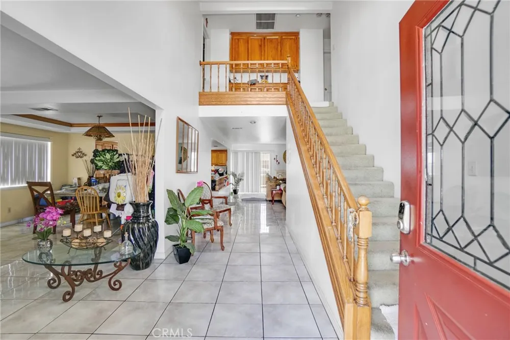 8118 Alameda Downey, CA 90242