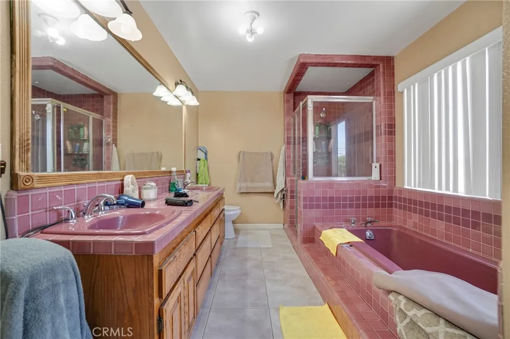8118 Alameda Downey, CA 90242