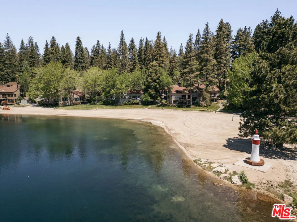 27721 Peninsula Drive #228 Lake Arrowhead, CA 92352