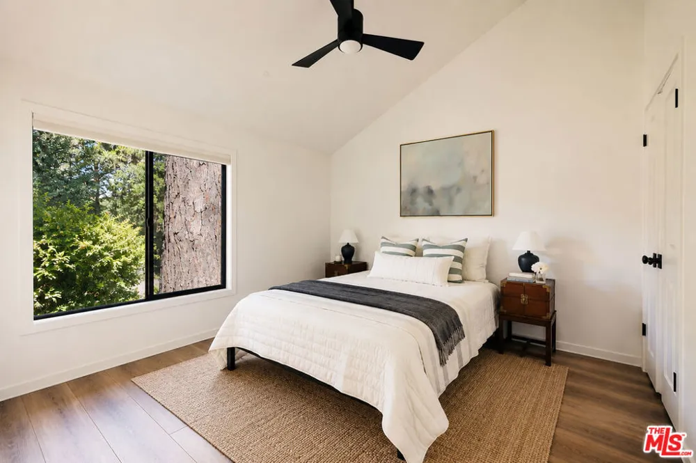 27721 Peninsula Drive #228 Lake Arrowhead, CA 92352