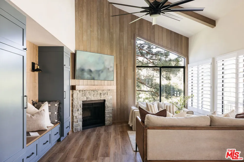 27721 Peninsula Drive #228 Lake Arrowhead, CA 92352