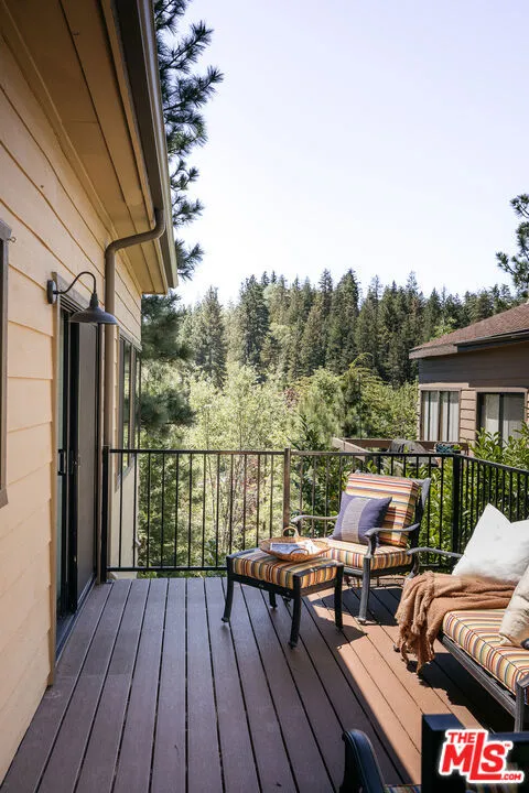 27721 Peninsula Drive #228 Lake Arrowhead, CA 92352