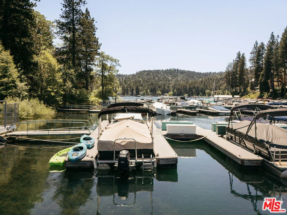 27721 Peninsula Drive #228 Lake Arrowhead, CA 92352