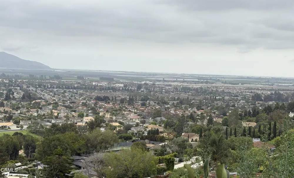 690 Corriente Court Camarillo, CA 93010