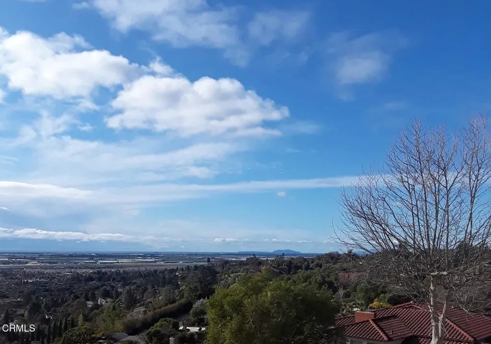 690 Corriente Court Camarillo, CA 93010